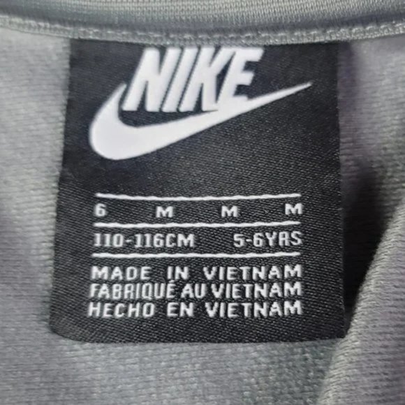 Nike Boys Lightweight Full Zip Track Jacket Size 6 - Picture 7 of 8